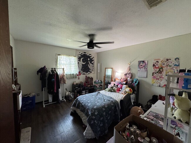 Building Photo - Corner Lot Home with Beautiful Trees