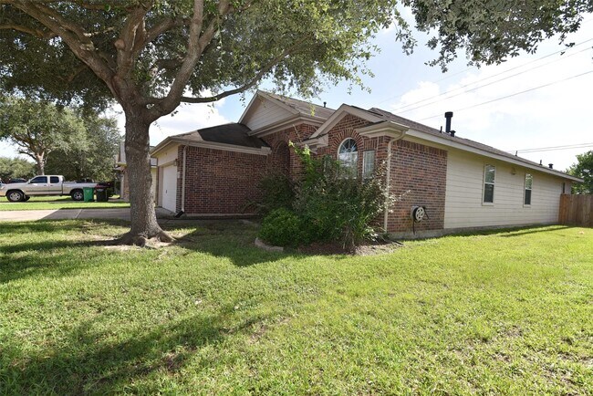Building Photo - 7927 Cardinal Landing Ln