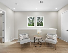 Building Photo - New Listing! Beautiful 3 Bed, 2.5 Bath Home