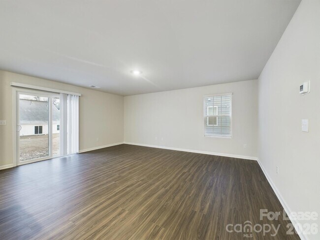 Building Photo - 15138 Windy Plns Rd