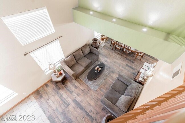 Building Photo - 1216 Olvera Way