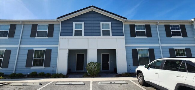Primary Photo - 7517 Oak Spg Ln