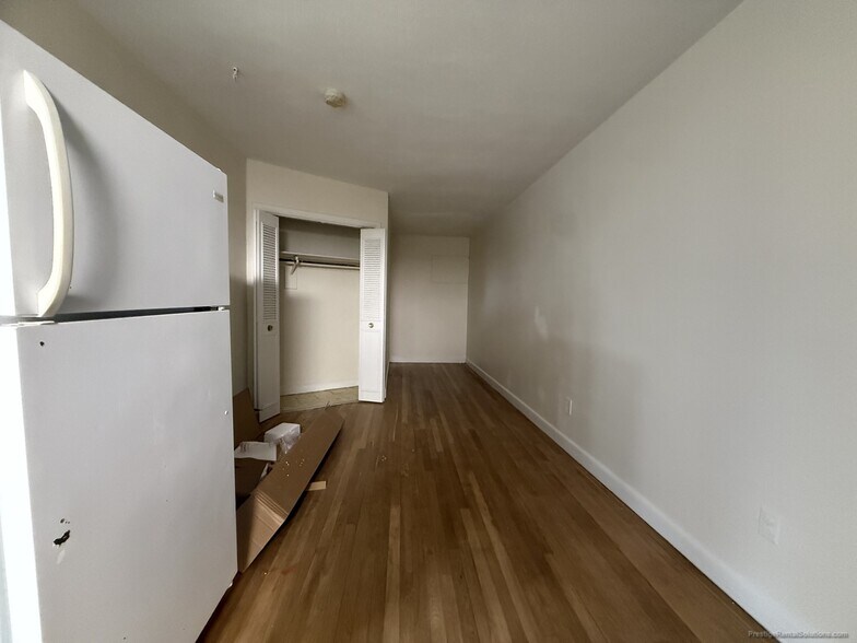 Building Photo - 22 Armington St