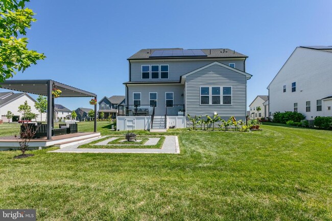 Building Photo - 41355 Tarragon Leaf Dr