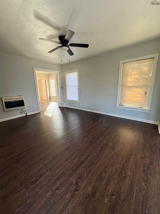 Building Photo - 1651 Wilson Ave