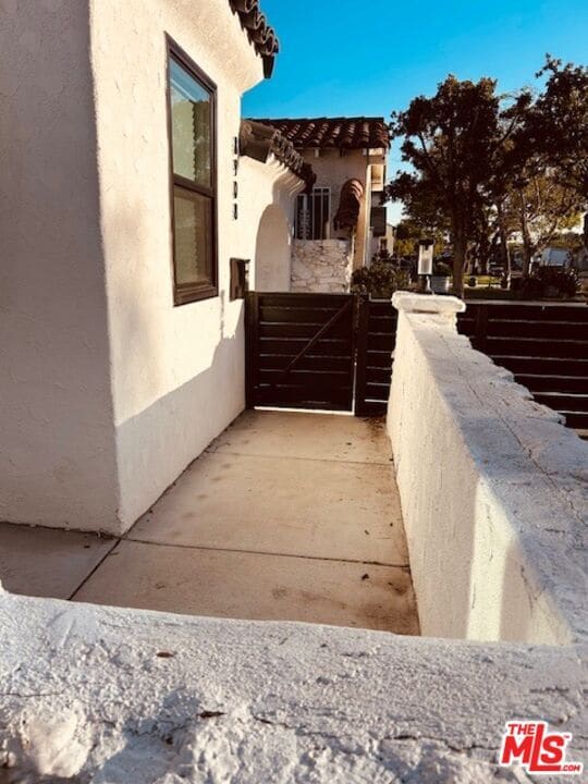 Building Photo - 8906 Harvard Blvd