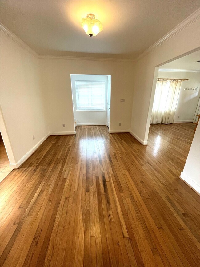 Building Photo - 4334 Jefferson St