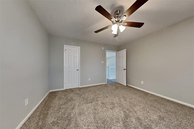 Building Photo - 3314 La Mer Ln