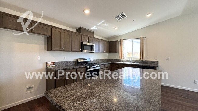 Building Photo - 11377 Bellevue St