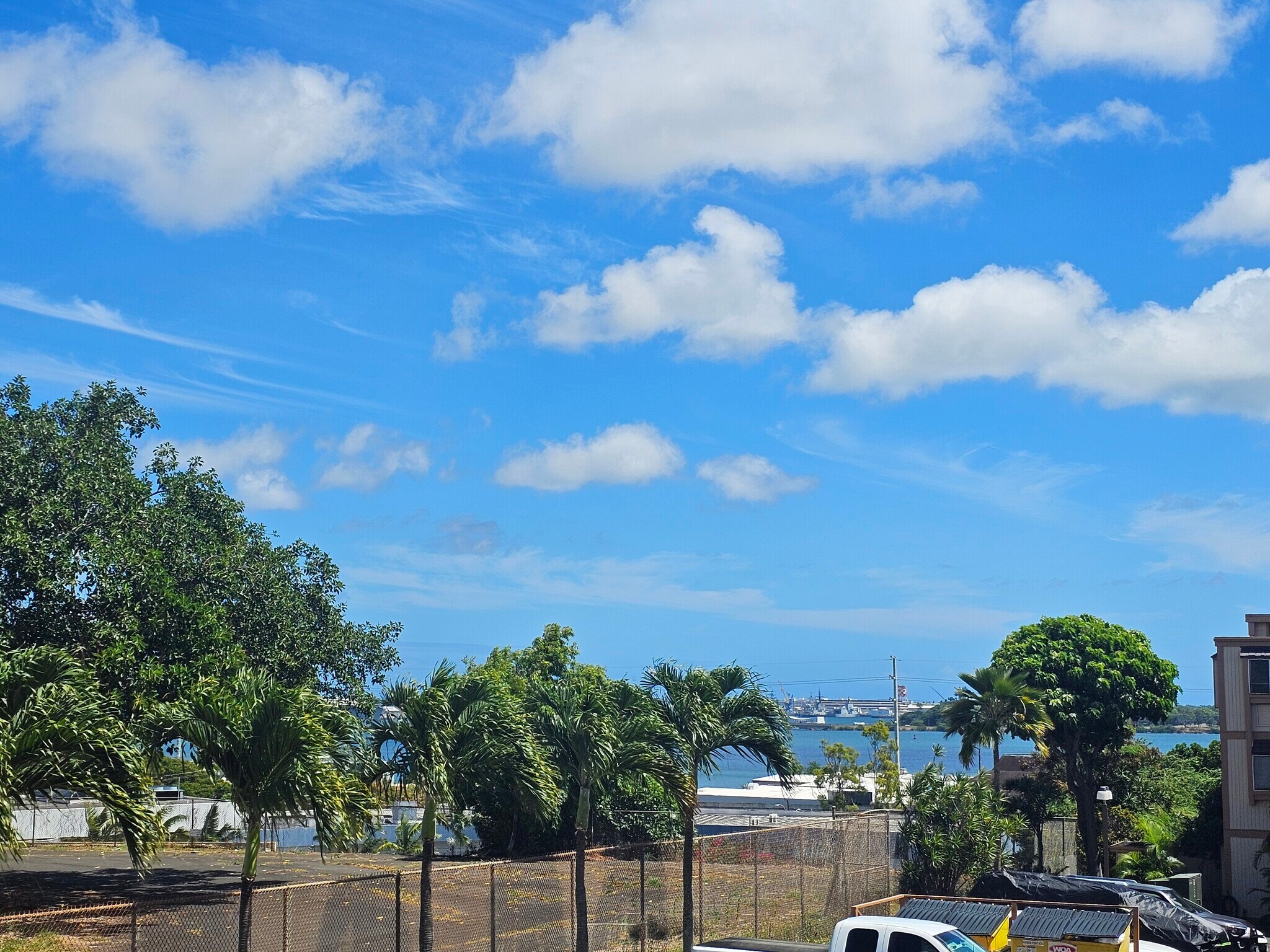 Building Photo - 98-943 Moanalua Rd