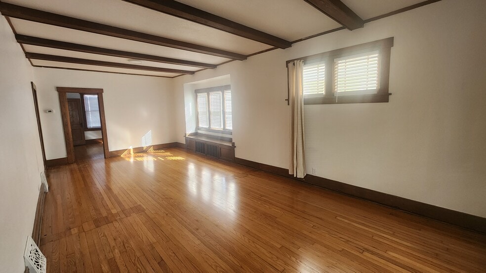 Livingroom - 4125 N 19th St