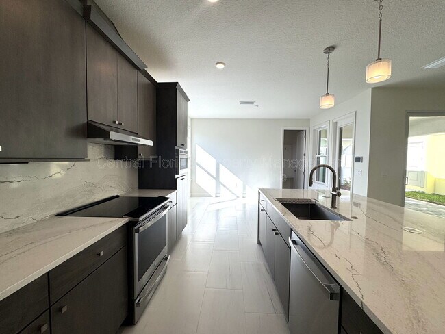 Building Photo - 9819 Gobat Aly