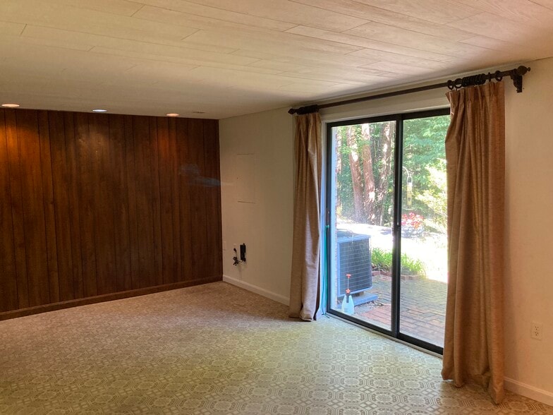 Building Photo - 2308 Horseferry Ct