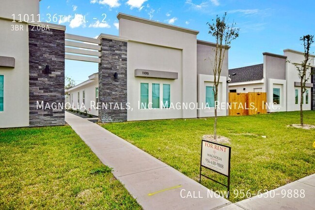 Building Photo - 11011 N 36th Ln