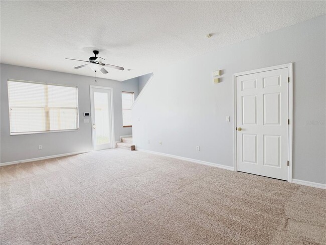 Building Photo - 6919 Pasturelands Pl