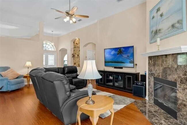 Building Photo - 970 Burlwood Ct