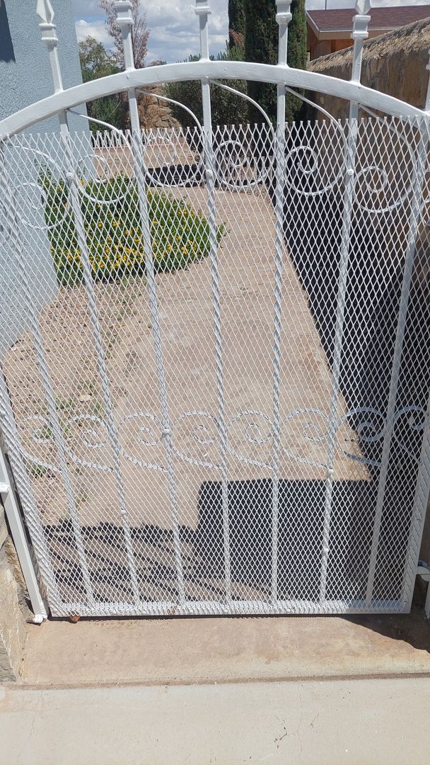 Building Photo - 3808 Tierra Allen Pl