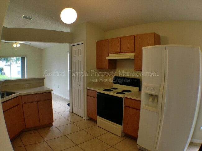 Building Photo - 3842 Stonefield Dr