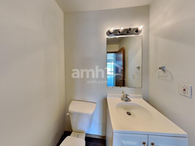 Building Photo - 10509 192nd Street Ct E