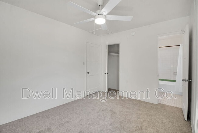 Building Photo - 4833 Cypress St