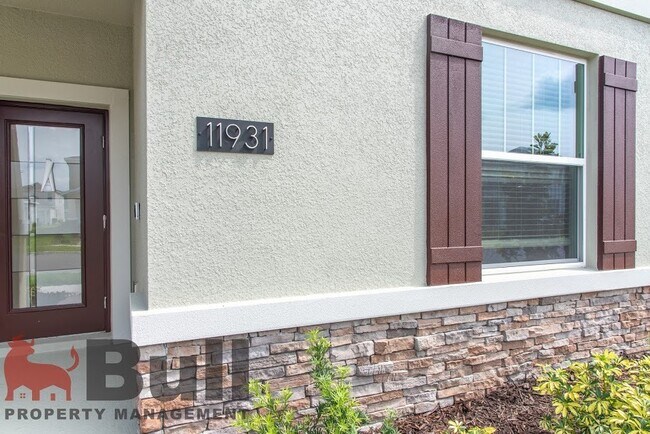 Building Photo - 11931 Hometown Pl