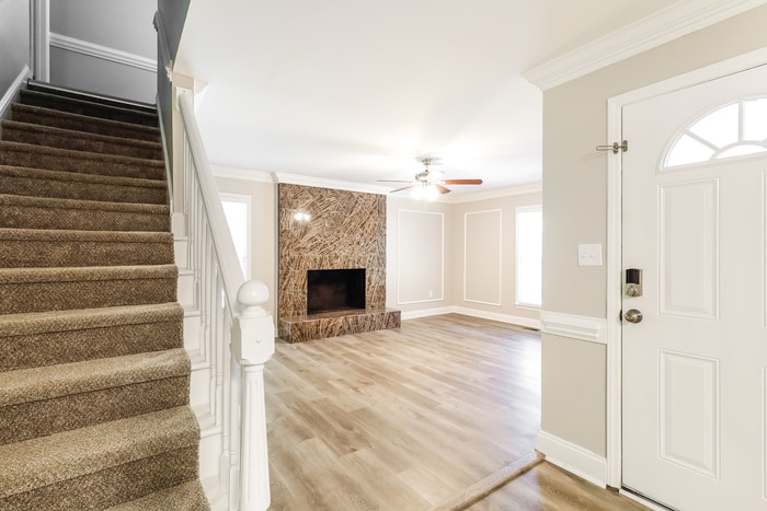Building Photo - 3520 Hickory Nut Ct