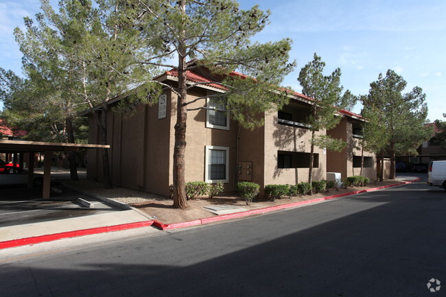 Building Photo - Summerlin Entrada