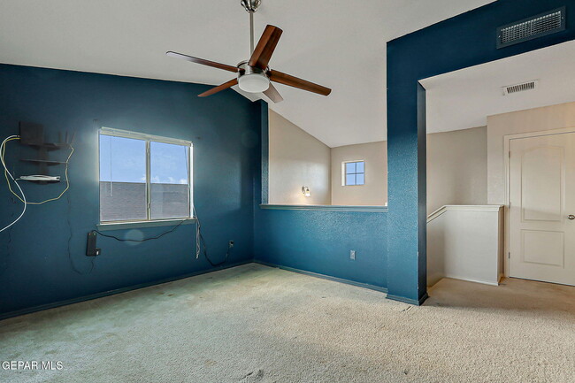 Building Photo - 14270 Gil Reyes Dr