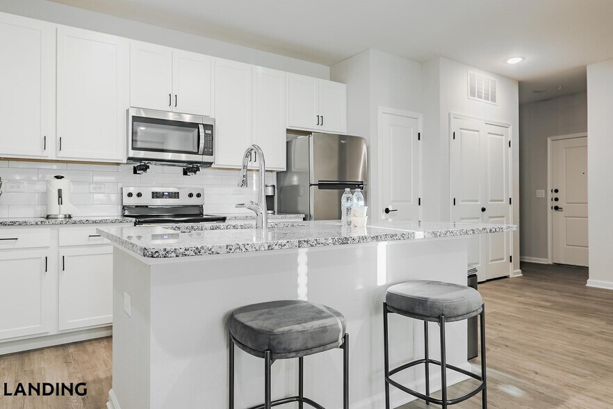 Building Photo - 1650 Harris Hill Rd