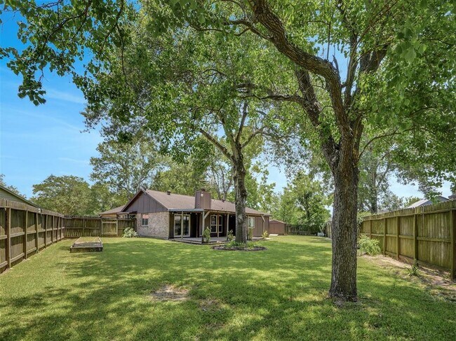 Building Photo - 3115 Founders Green Cir