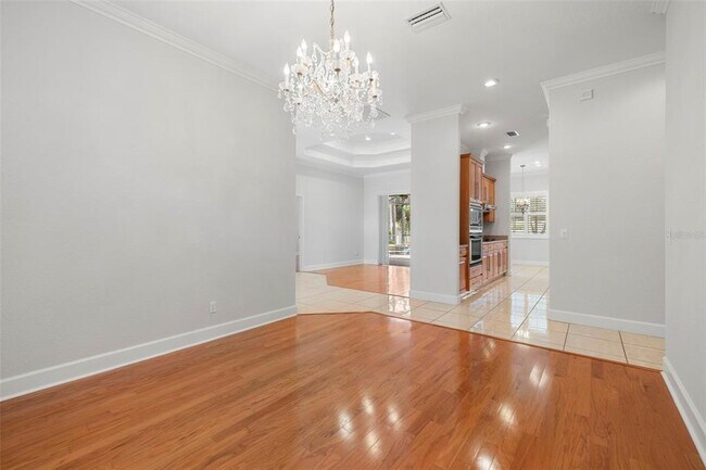 Building Photo - 3916 Valrico Grove Dr