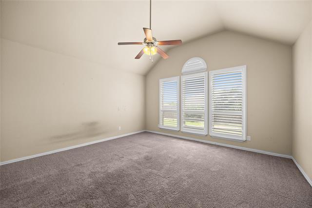 Building Photo - 6833 San Antonio Dr