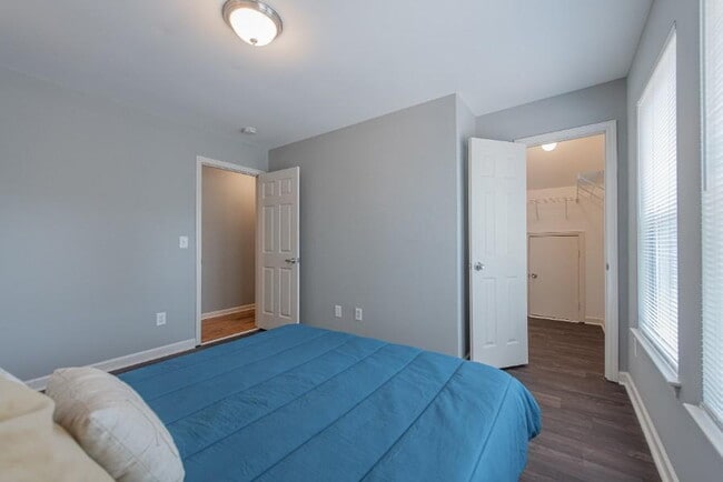 Building Photo - The Gun Club | Make yourself at home in this West-Side Reservoir Park Home, a 5-minute walk to bu...