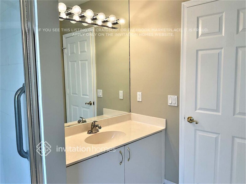 Building Photo - 6419 Breckenridge Cir