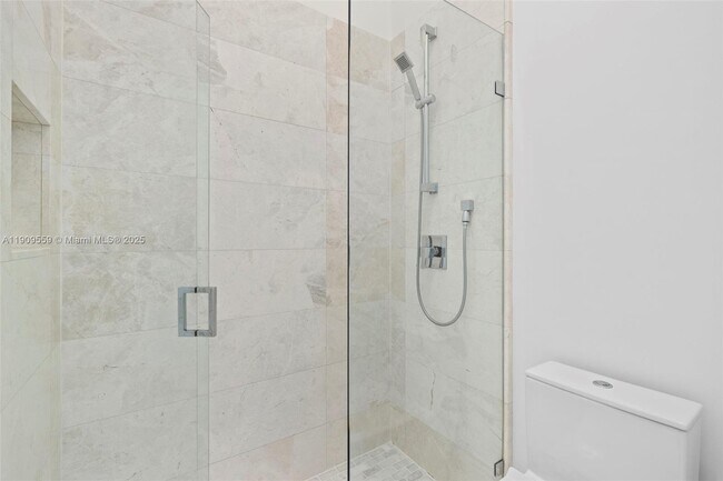 Building Photo - 9580 SW 101st Terrace