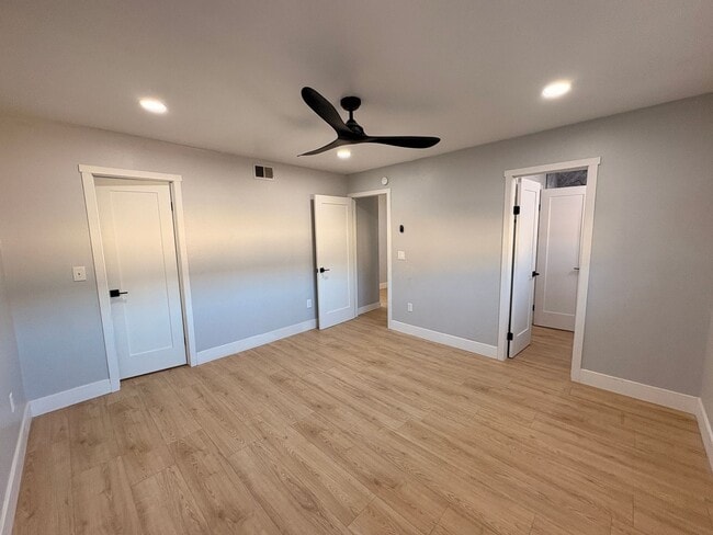 Building Photo - 1708 E Fairfield Ct
