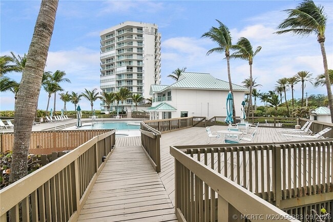 Building Photo - 8600 S Ocean Dr