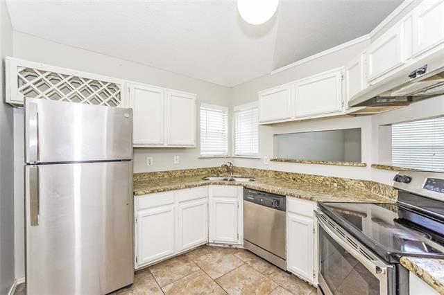Building Photo - 8440 Cloverglen Ln