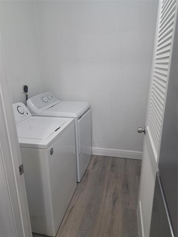 Building Photo - 980 SW 76th Ave