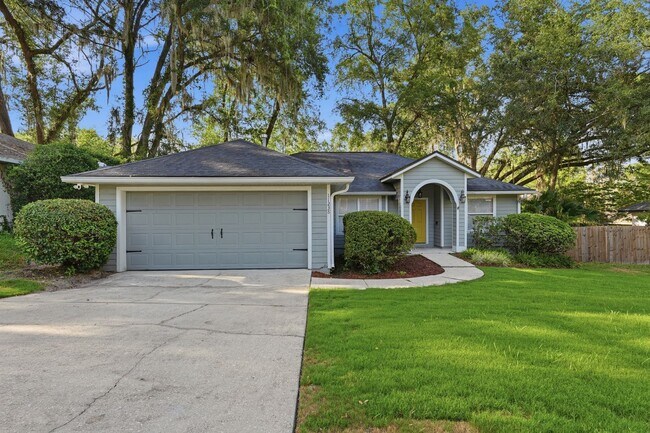 Building Photo - Wellington Place 3 Bedroom 2 Bath