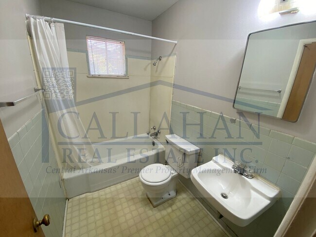 Building Photo - 5501 A St
