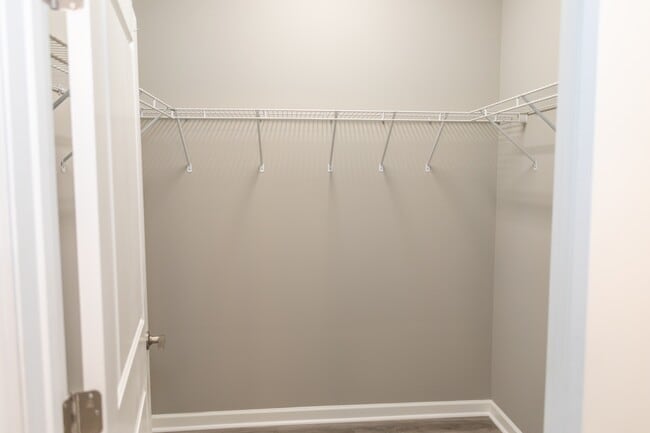 Building Photo - 107B White St