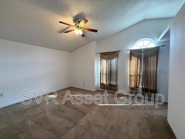 Building Photo - 6874 Playpark Trail W