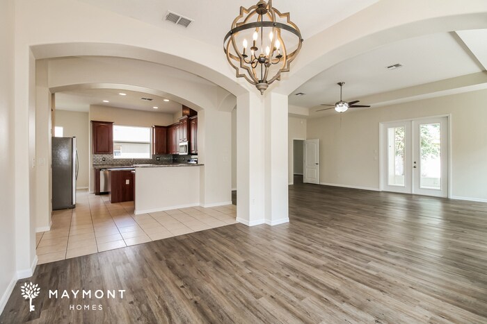 Building Photo - 12805 Ione Way