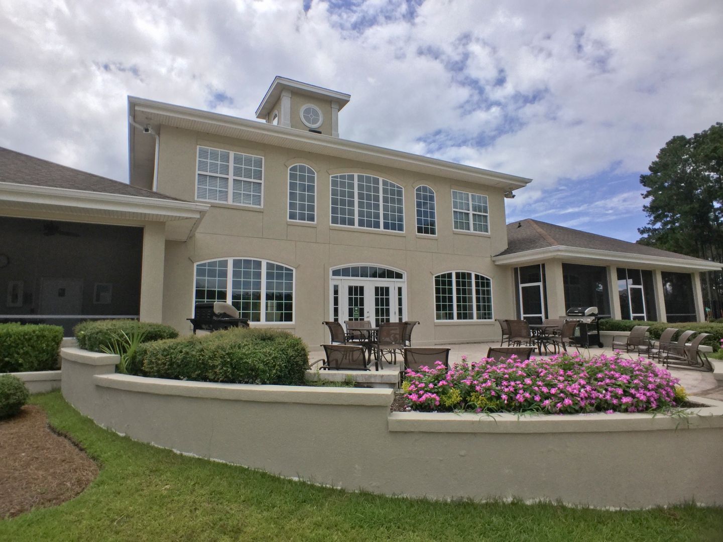 Building Photo - 128 Arbor Village Dr