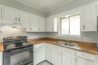 Building Photo - 3976-3976 Arbor Pl Ln