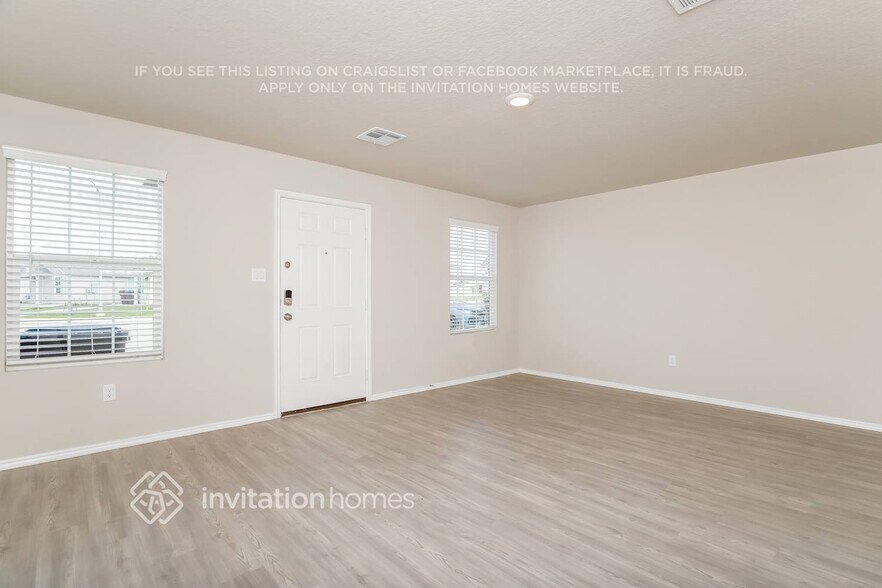 Building Photo - 14642 Source Cir