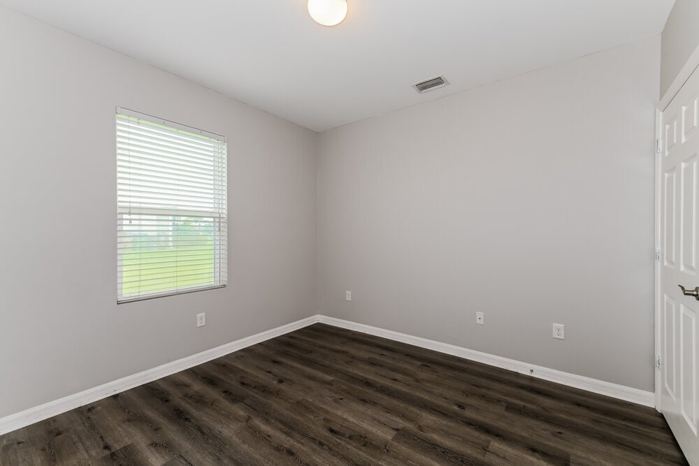 Building Photo - 25 SW 19th Terrace