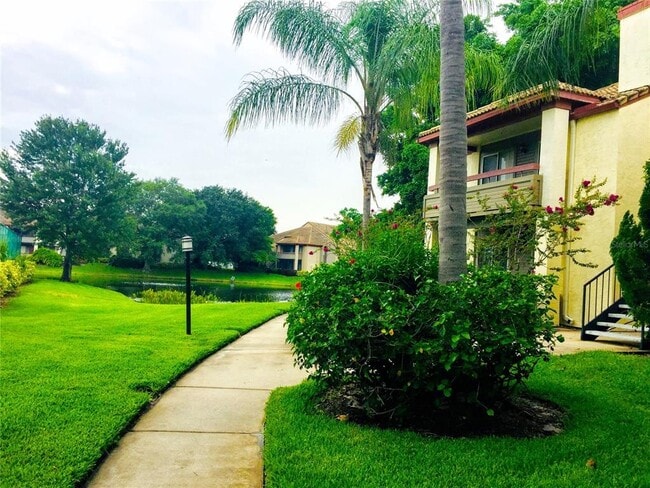 Building Photo - 10263 Gandy Blvd N