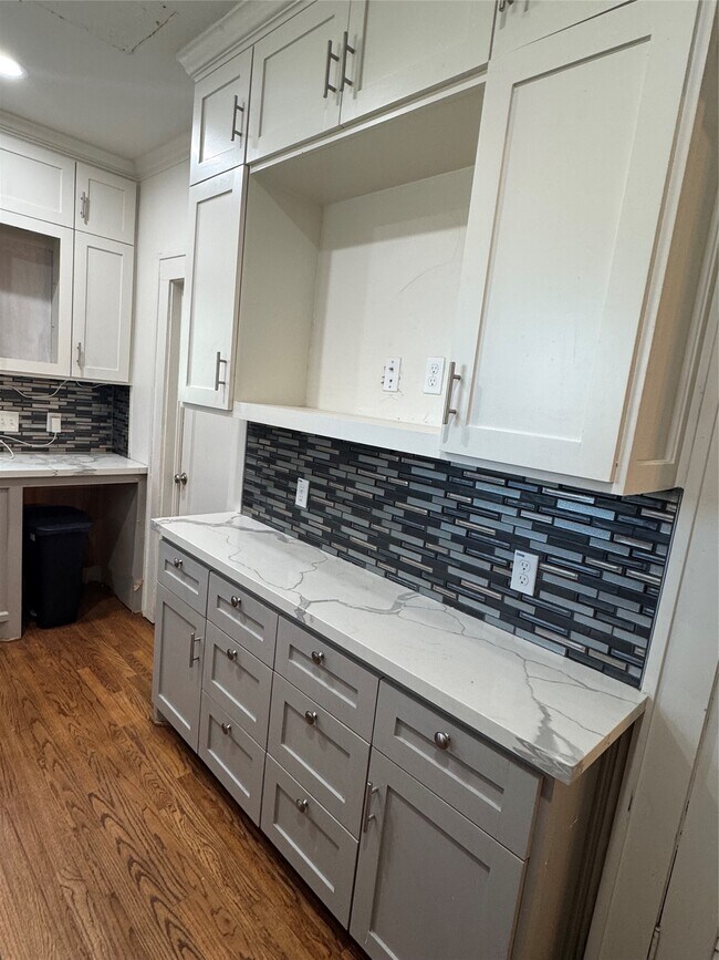 Building Photo - 2307 Arbor St